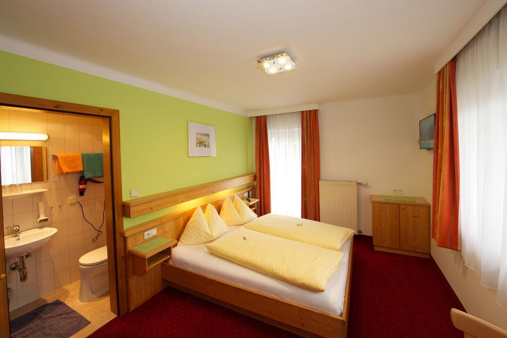 Pension Alpenrose Zell am See Exterior photo
